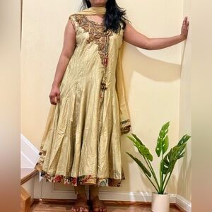 Women’s party wear salwar dress